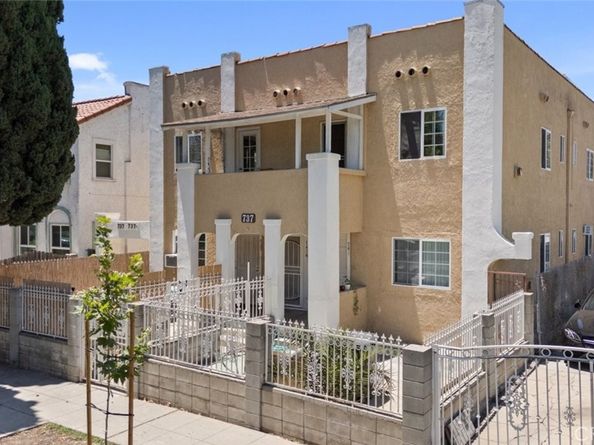 737 N Ridgewood Place, Los Angeles CA 90038