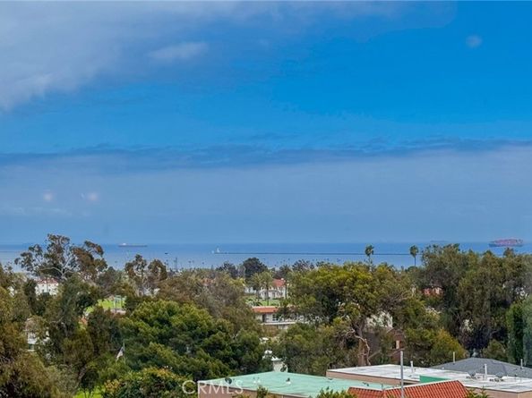 665 W 24th Street 208, San Pedro CA 90731