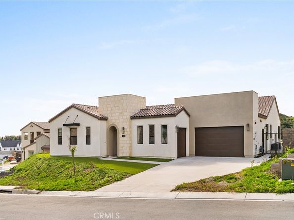 18431 Boulder Blf, Silverado CA 92676