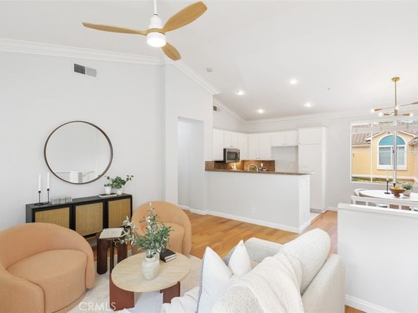 802 Marinella Aisle, Irvine CA 92606