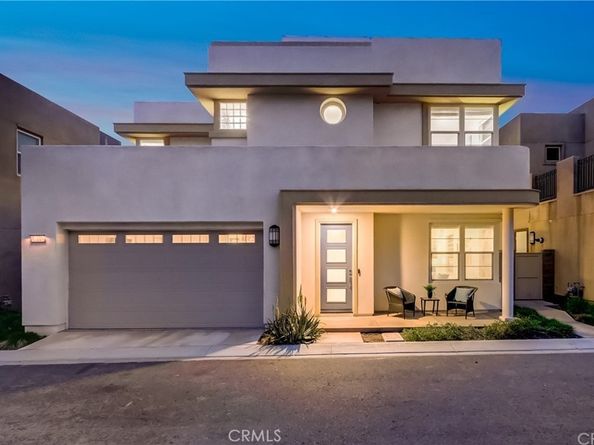 111 Newall, Irvine CA 92618