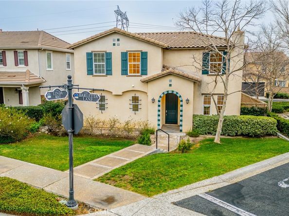 15841 Barletta, Fontana CA 92336