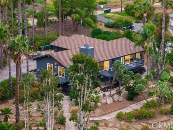 1367 Teepee Drive, Escondido CA 92027