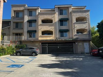 918 W Garvey