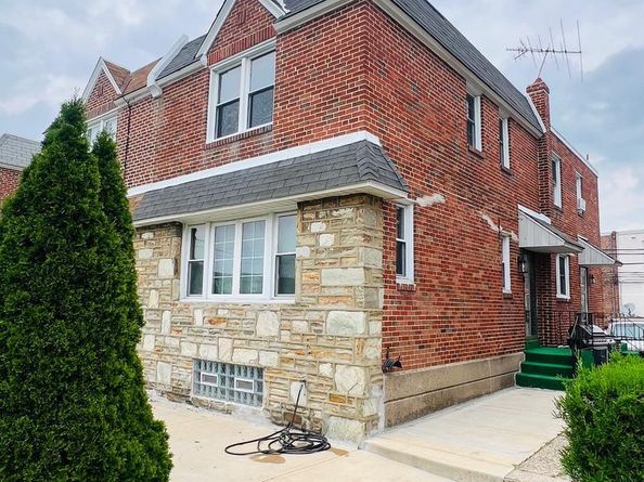 807 Brighton Street, Philadelphia PA 19111