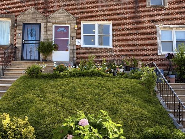 214 Devereaux Avenue, Philadelphia PA 19111