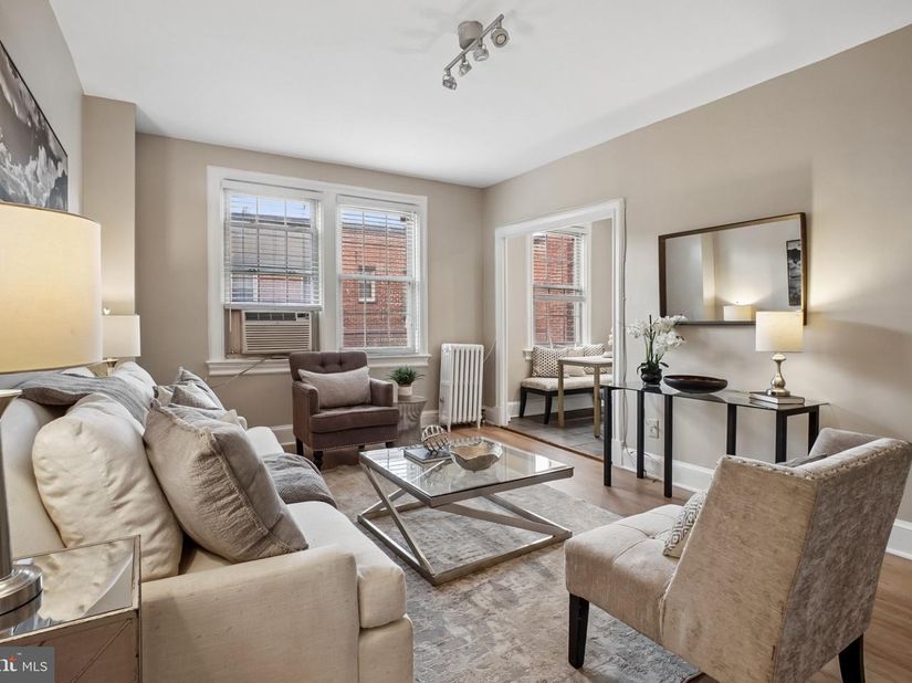 3010 Wisconsin Avenue NW 207, Washington DC 20016