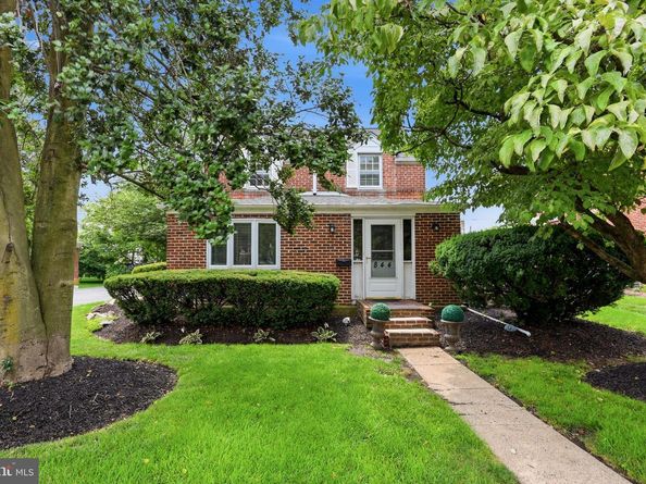 844 Burmont Road, Drexel Hill PA 19026