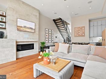 308 N 2nd Street