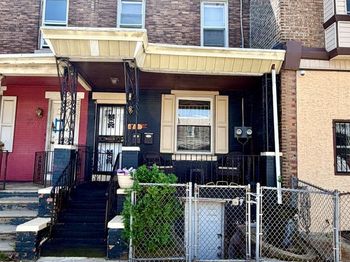 5426 Spruce Street