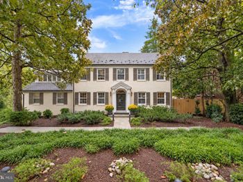 2800 Foxhall Road NW