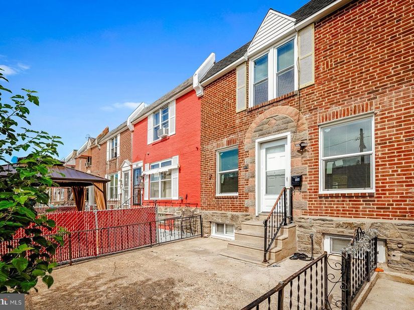 613 Anchor, Philadelphia PA 19120