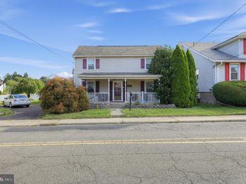 30 W Moreland Avenue
