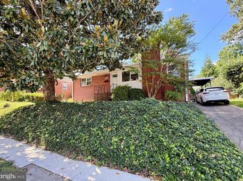 2016 N Woodstock Street