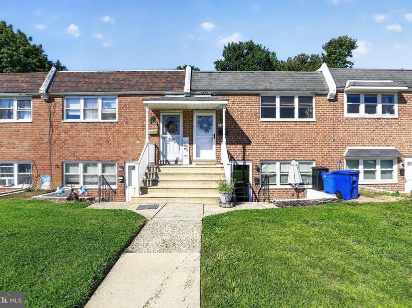 3344 S Keswick Road, Philadelphia PA 19114
