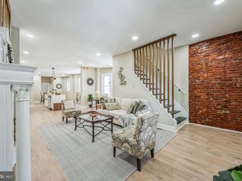 1220 S 52nd Street