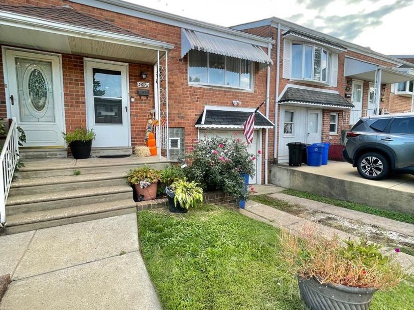3622 Rayland Road, Philadelphia PA 19154