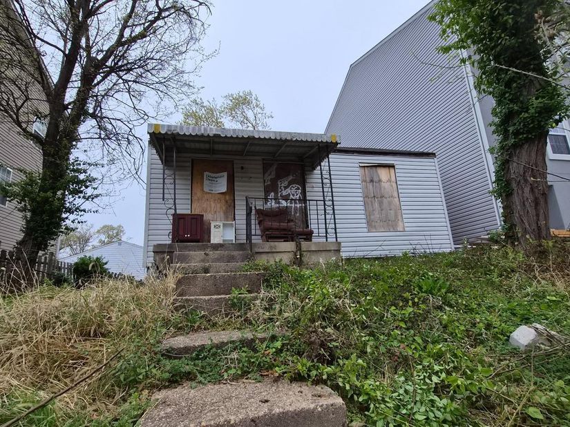 5304 E St SE, Washington DC 20019