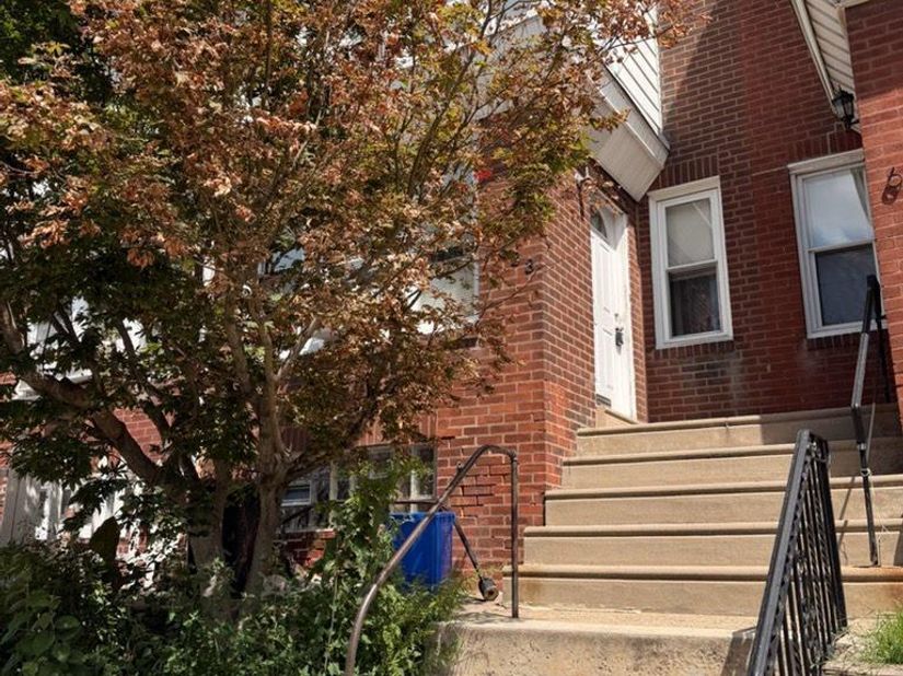 633 Brill Street, Philadelphia PA 19120