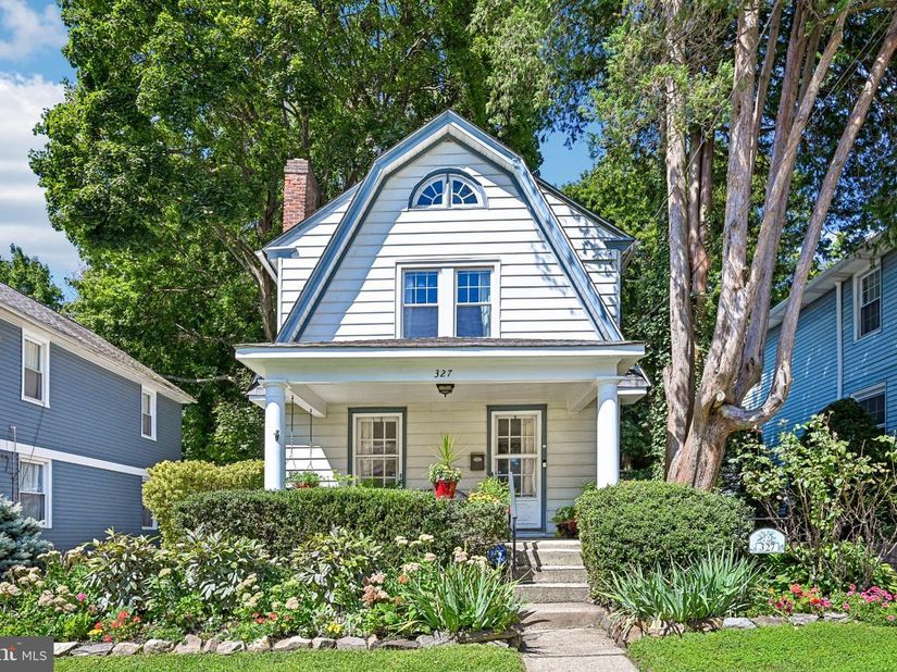 327 Greenwood Avenue, Jenkintown PA 19046
