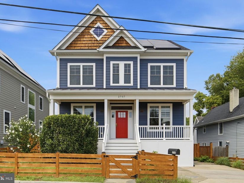 2707 1st Street S, Arlington VA 22204