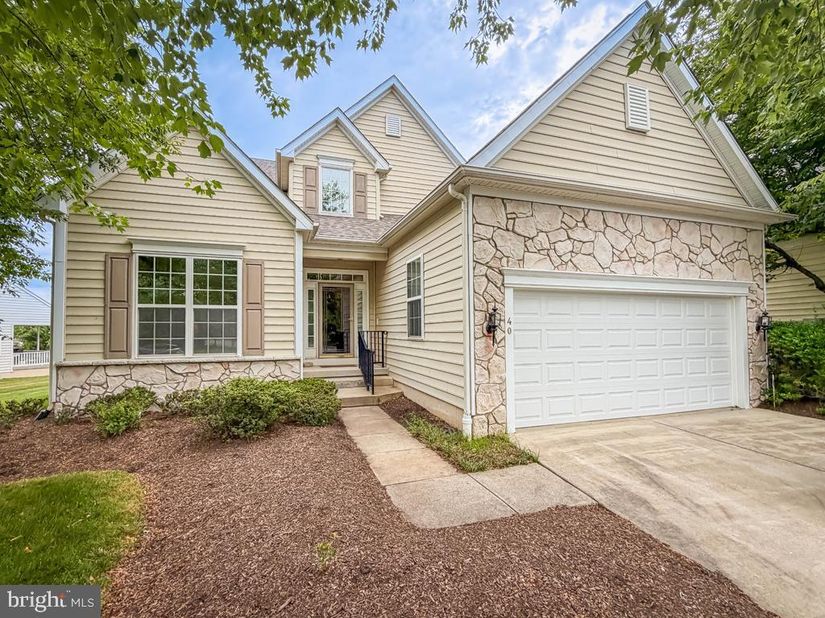 40 Betts Drive, Washington Crossing PA 18977