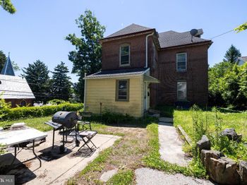 201 W Baltimore Avenue