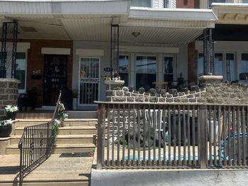 505 W Duncannon Avenue