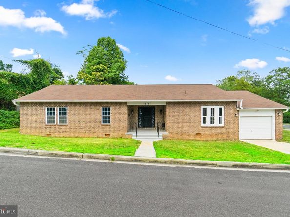 616 46TH Street NE, Washington DC 20019