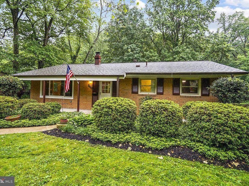 3903 Ivydale Drive, Annandale VA 22003