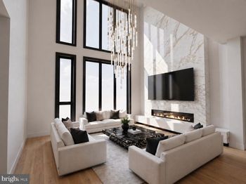 139 S 24TH St