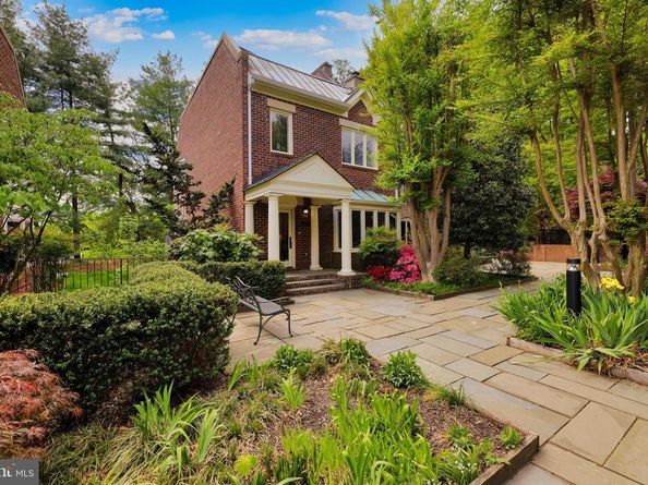 4018 Chancery Court NW, Washington DC 20007