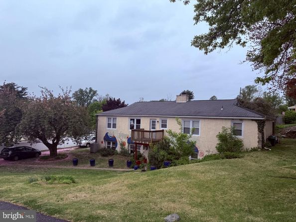 121 Windswept Drive, Feasterville Trevose PA 19053