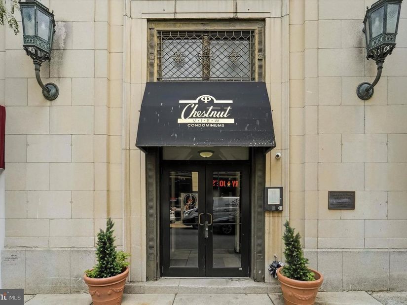 1939 Chestnut Street 8B, Philadelphia PA 19103
