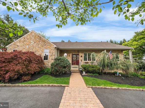 1416 Harry Street, Conshohocken PA 19428
