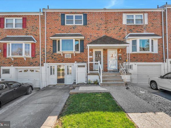 3588 Brookview Road, Philadelphia PA 19154