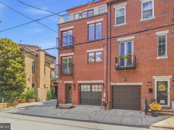 913 N Lawrence Street, Philadelphia PA 19123