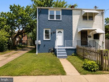 210 62nd Street NE