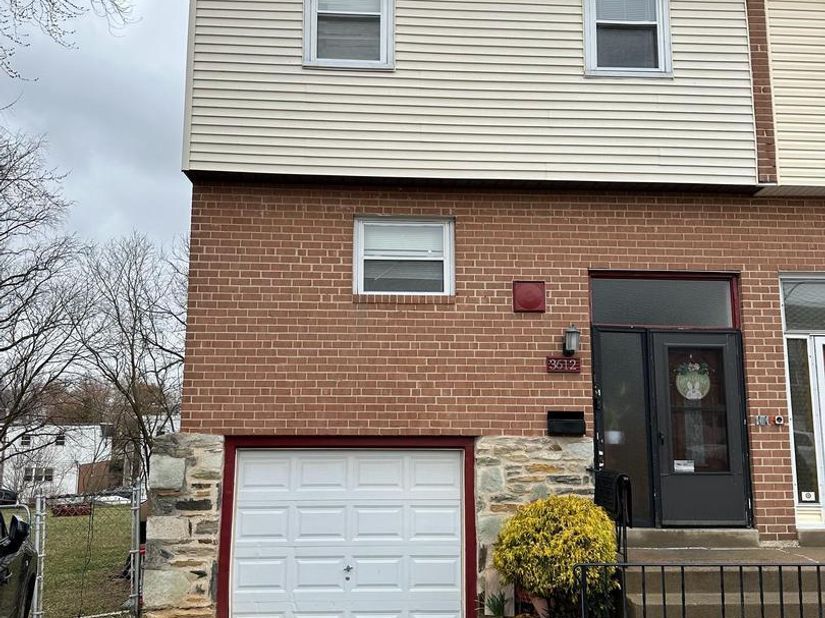3612 Sussex Lane, Philadelphia PA 19114