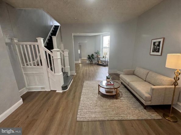 846 S Alden Street, Philadelphia PA 19143
