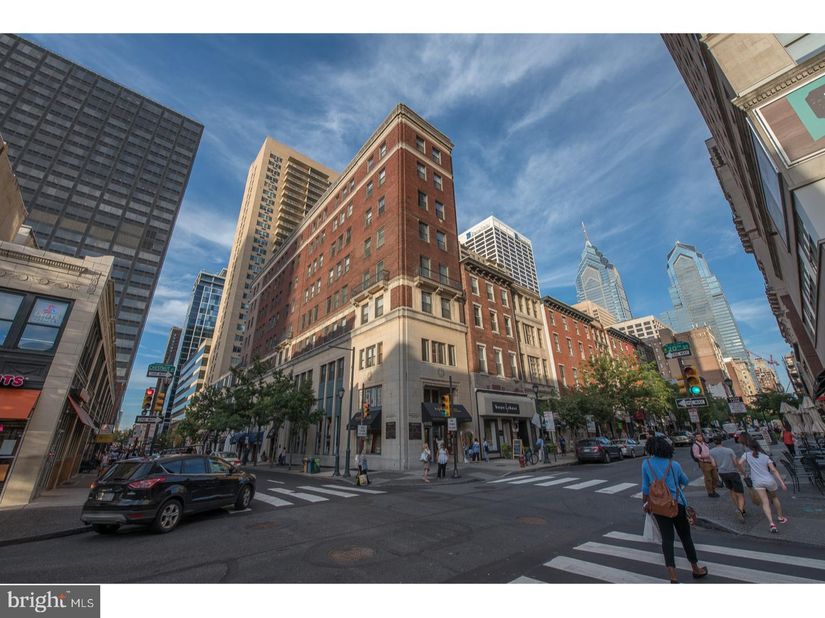 1939 Chestnut Street 2C, Philadelphia PA 19103