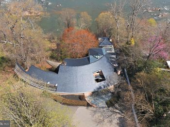 1159 Crest Lane