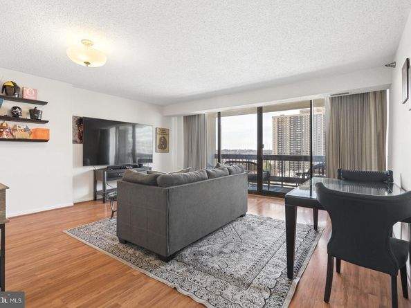 5505 Seminary Road 1106N, Falls Church VA 22041