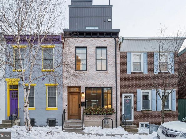2518 Waverly Street, Philadelphia PA 19146
