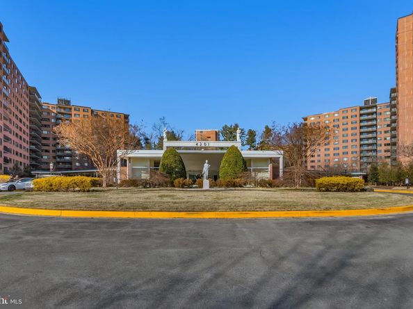 4201 Cathedral Avenue NW 118W, Washington DC 20016