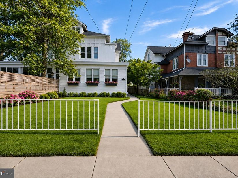4845 Pulaski Avenue, Philadelphia PA 19144