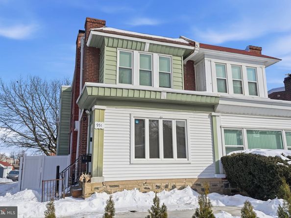 951 Wakeling Street, Philadelphia PA 19124