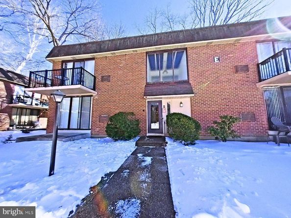 100 E Glenolden Avenue E21, Glenolden PA 19036