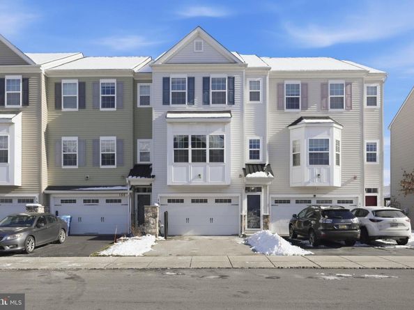 153 Mercer Court, Fairless Hills PA 19030