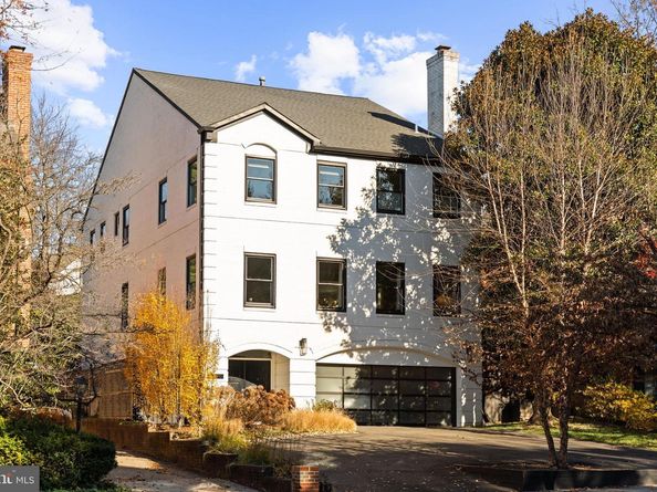 4725 Massachusetts Avenue NW, Washington DC 20016